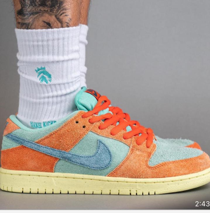 Nike Men's Athletic Shoes - Meya Luxury Brand image 1