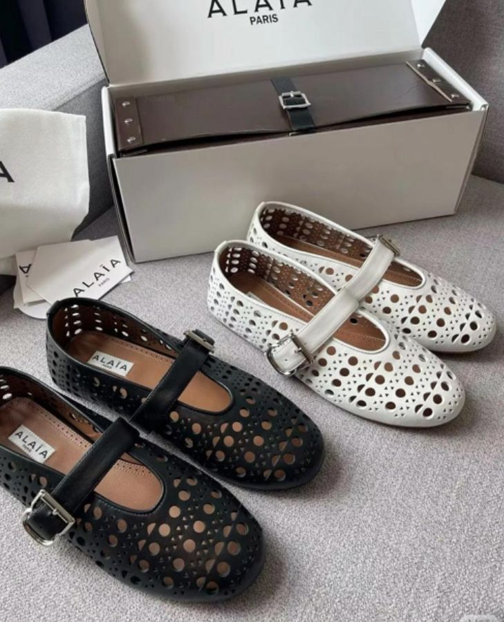 Alaia Women's Shoes