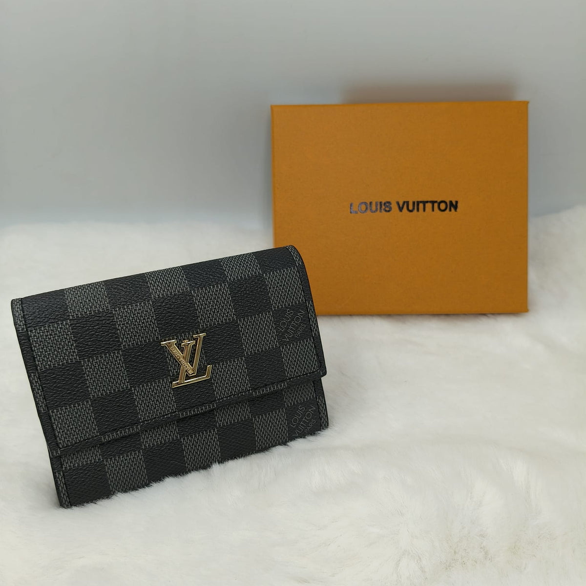 Louis Vuitton Women's Wallet - Meya Luxury Brand