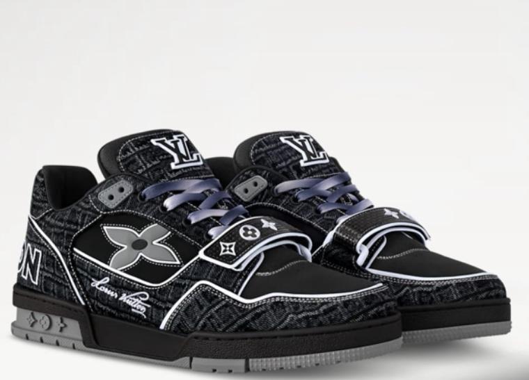 Louis Vuitton Men's Sneakers - Meya Luxury Brand image 1