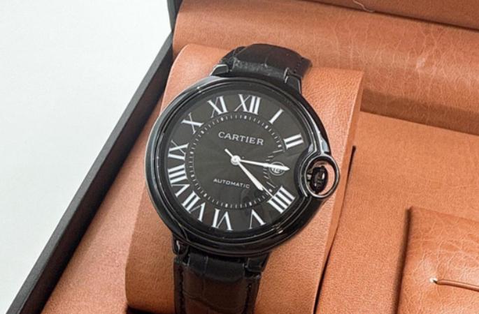 Cartier Men's Watches - Meya Luxury Brand image 1
