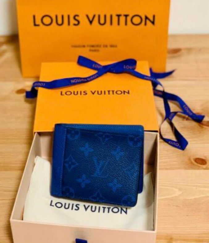 Louis Vuitton Men's Wallets - Meya Luxury Brand image 3