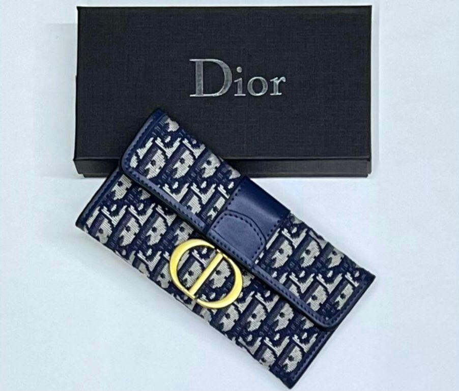 Dior Women's Bag - Meya Luxury Brand