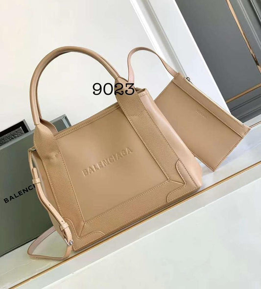 BALENCIAGA Women's Bag - Meya Luxury Brand