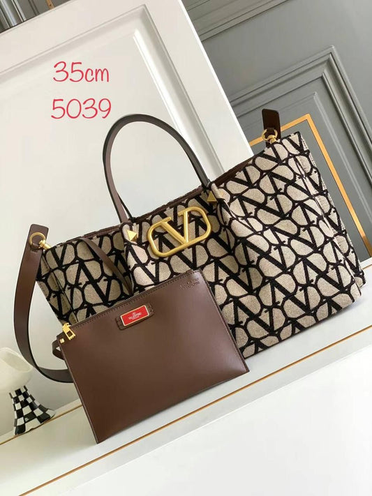 Valentino Women's Bags - Meya Luxury Brand