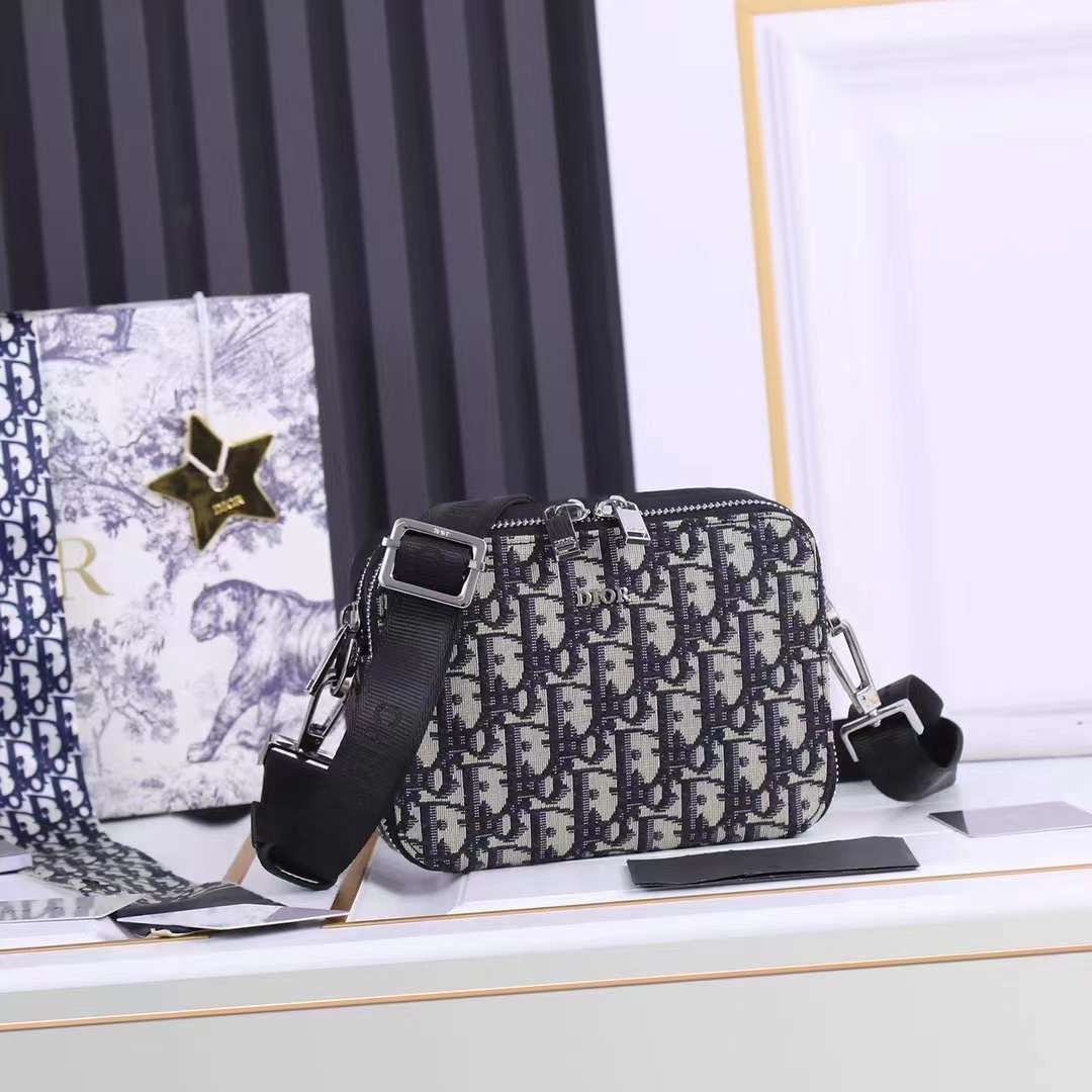Christian Dior Men's Hand Bag - Meya Luxury Brand