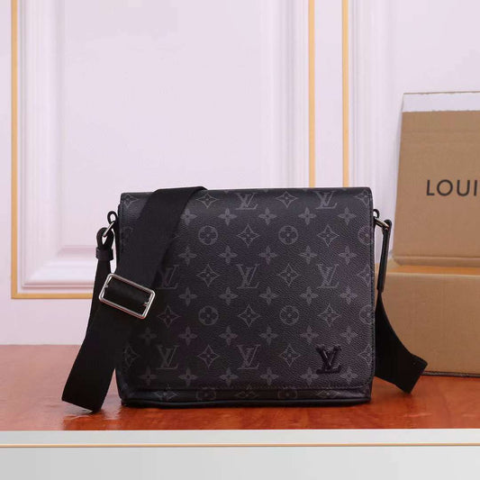 Louis Vuitton Men's Hand Bag - Meya Luxury Brand