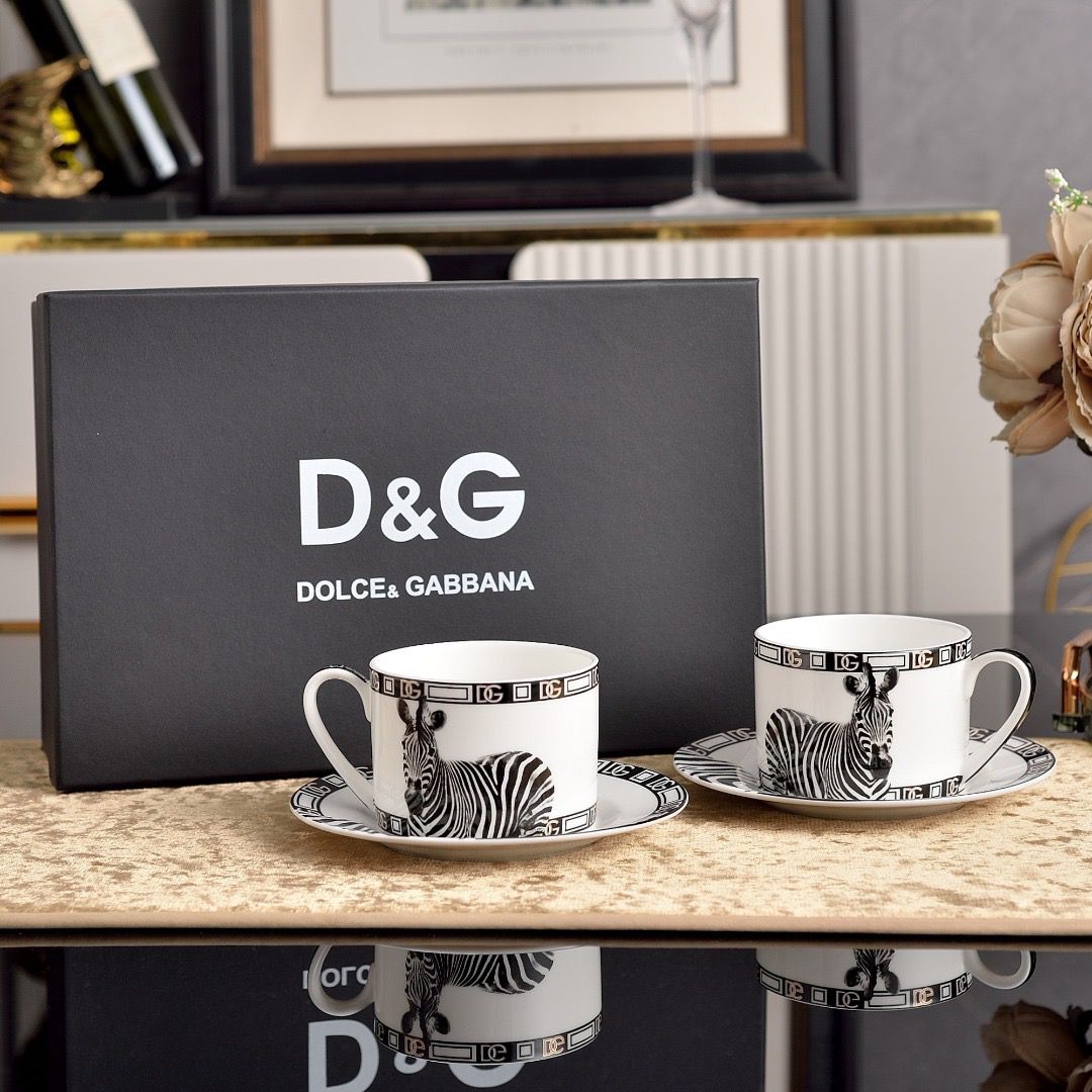 Dolce & Gabbana Set - Meya Luxury Brand