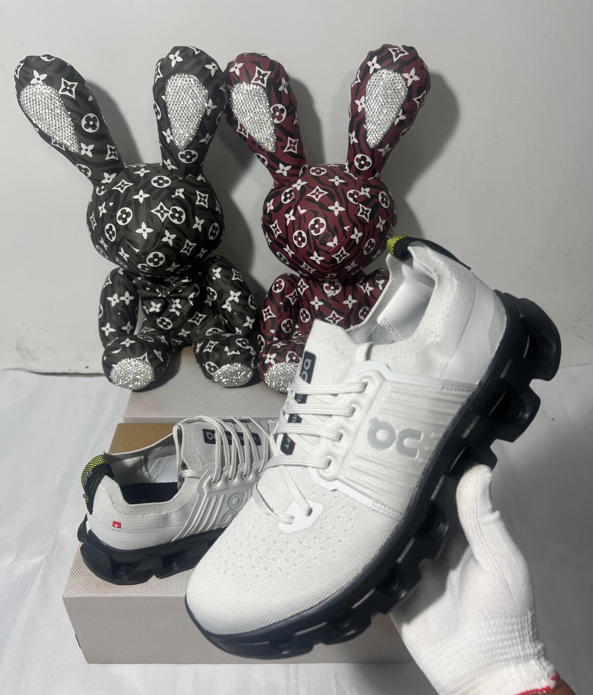 On Cloud Luxury Sneakers - Meya Luxury Brand