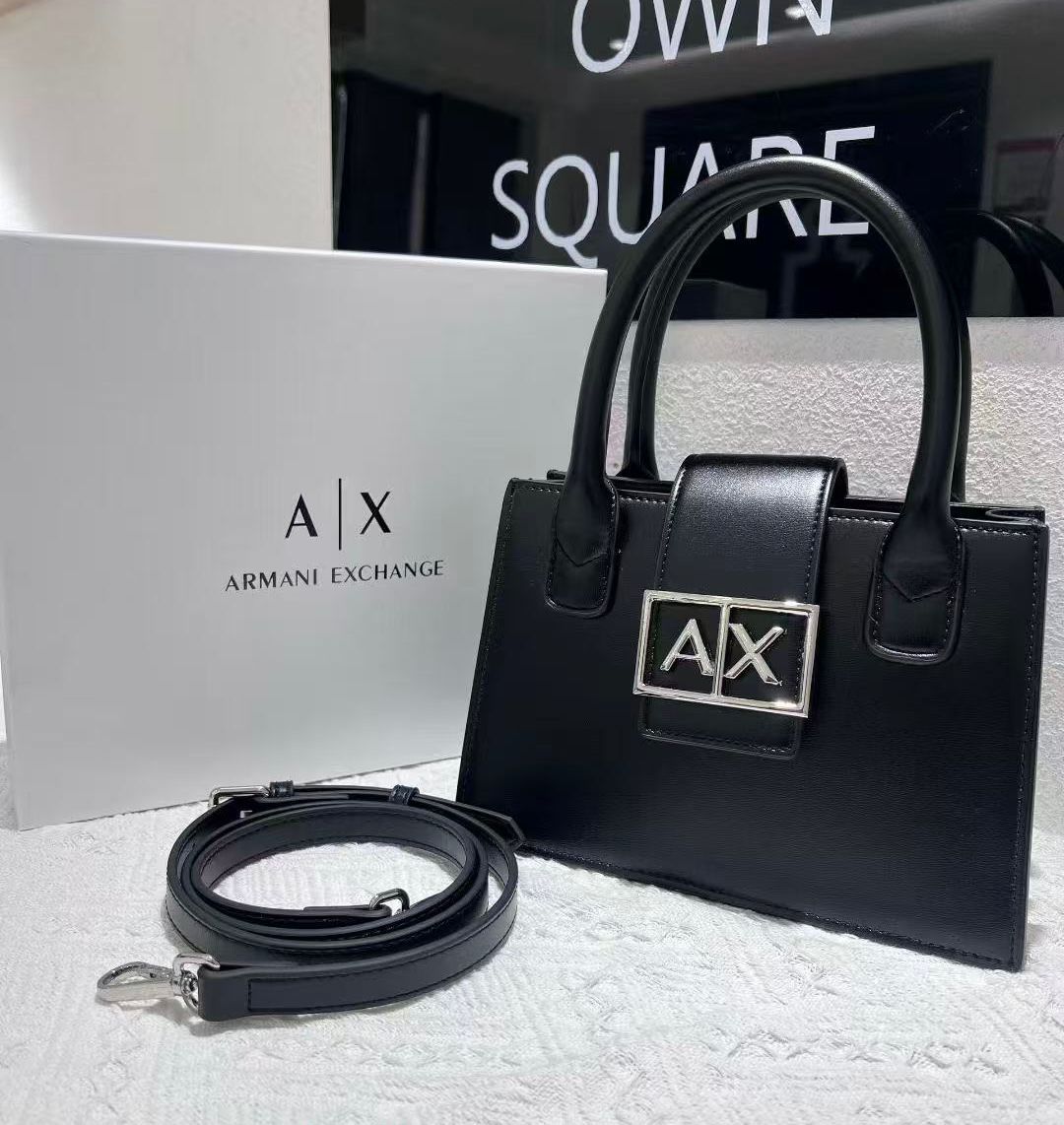 Armani Exchange handbag detachable shoulder strap detail