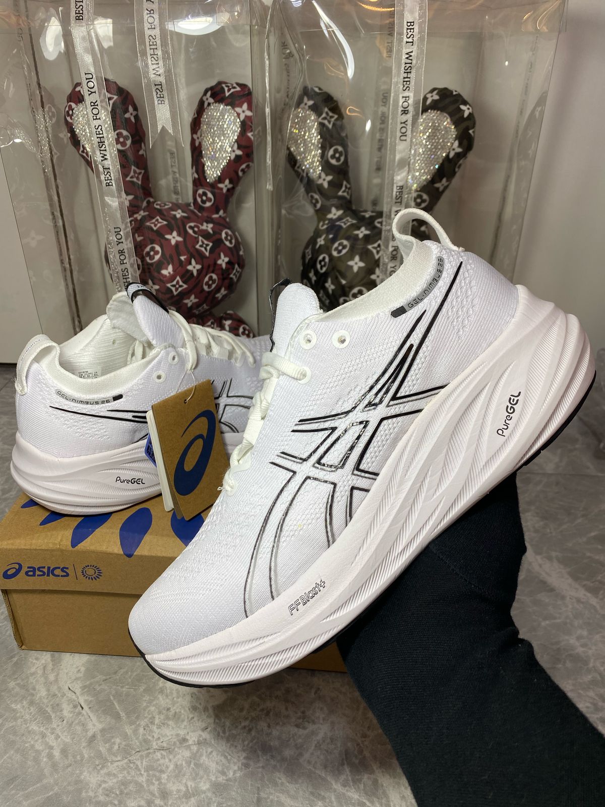 ASICS GEL-KAYANO 32 white running shoes in UAE