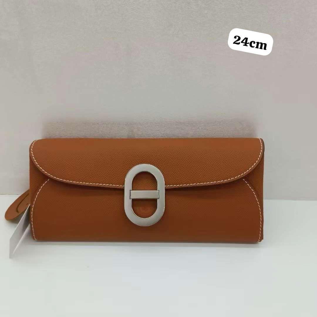 Dior Women's Bag - Meya Luxury Brand