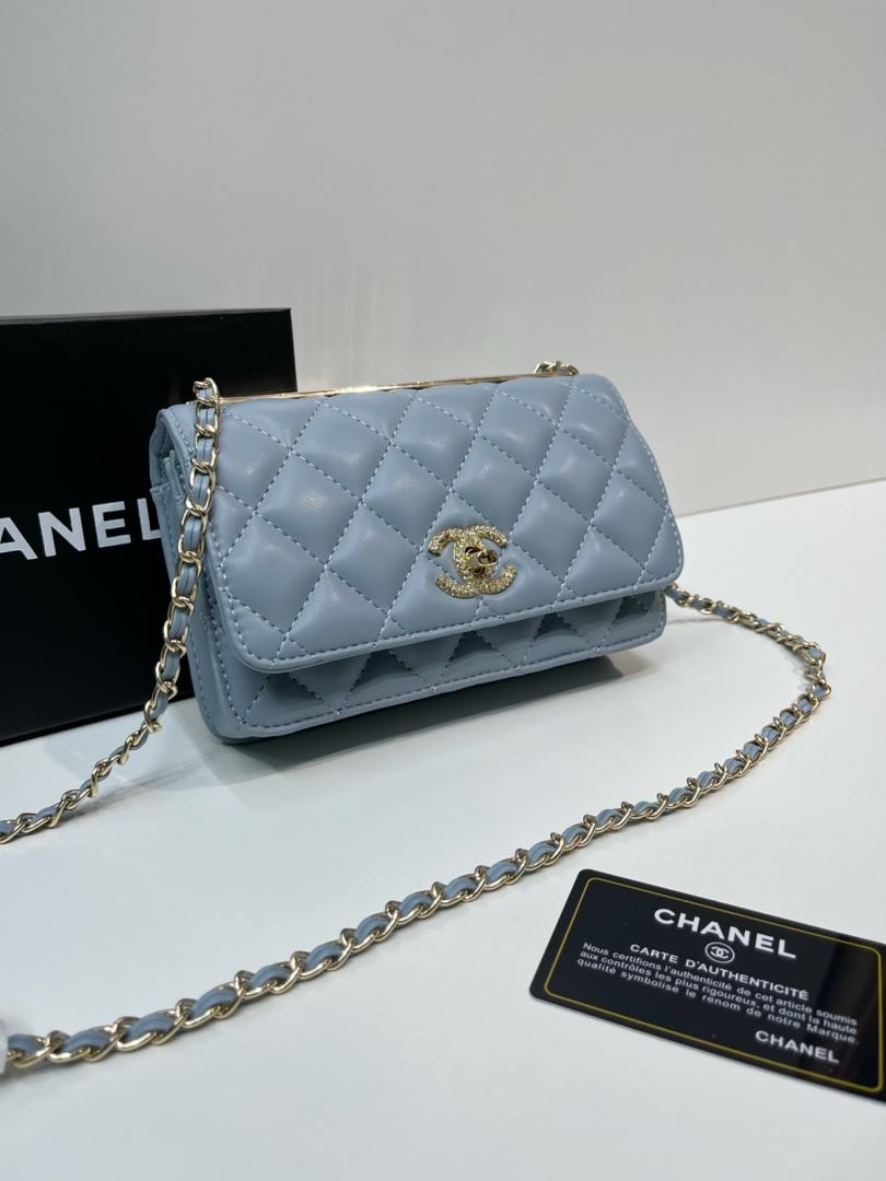 Blue Chanel quilted flap bag with chain strap