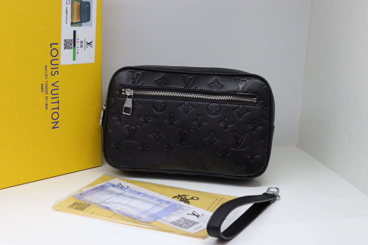 Louis Vuitton Men's Bag - Meya Luxury Brand