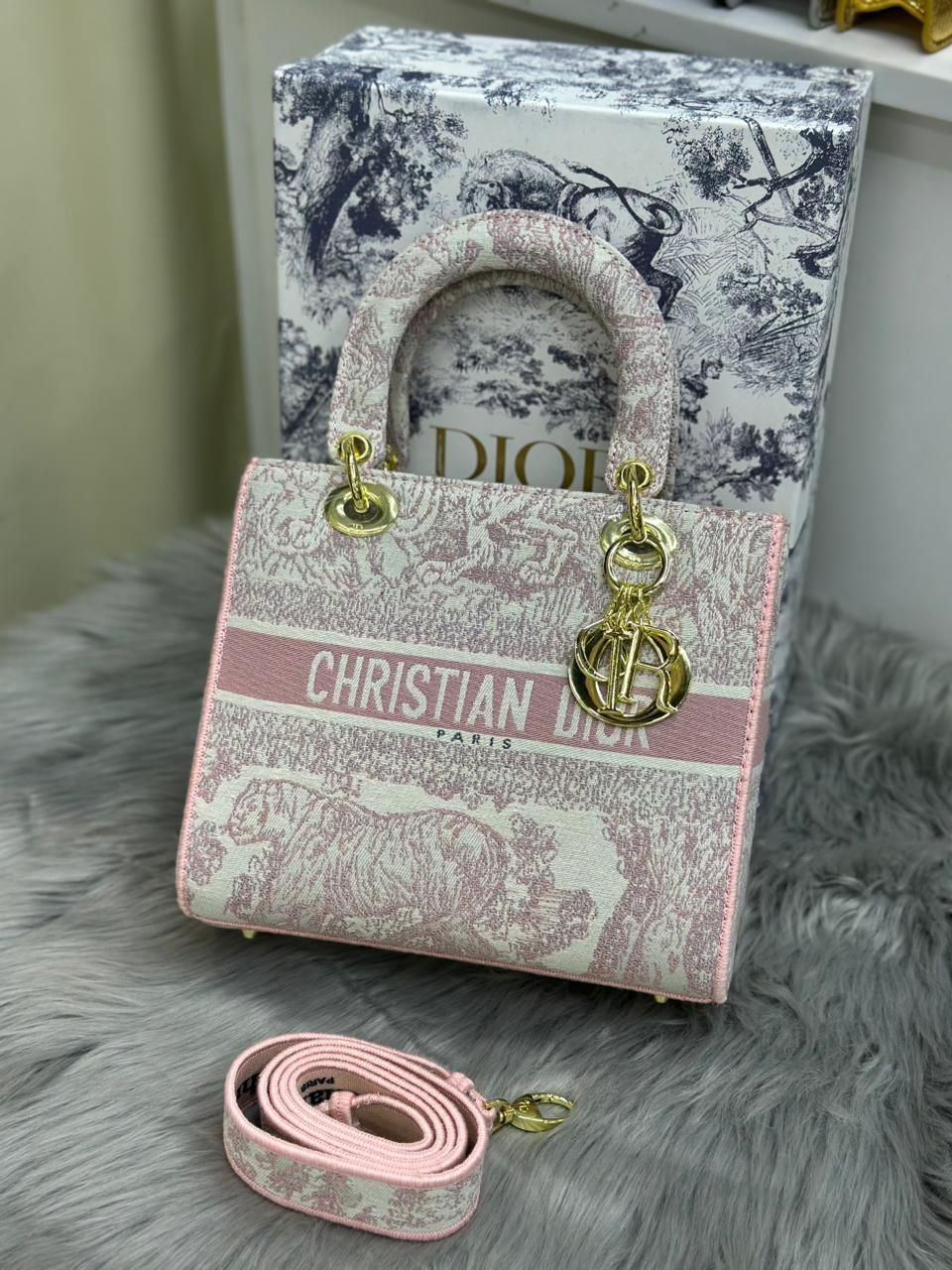 Soft powder pink Dior Lady D-Lite embroidered canvas handbag