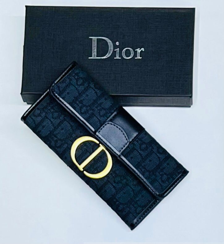 Dior Women's Bag - Meya Luxury Brand