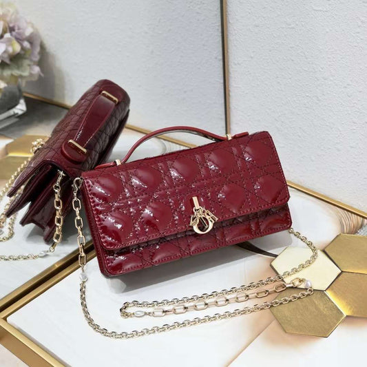 Dior Women's Bag - Meya Luxury Brand