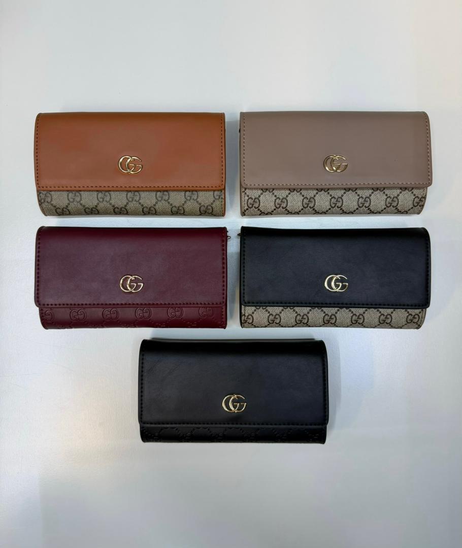 Gucci women’s chain bags in multiple colour options