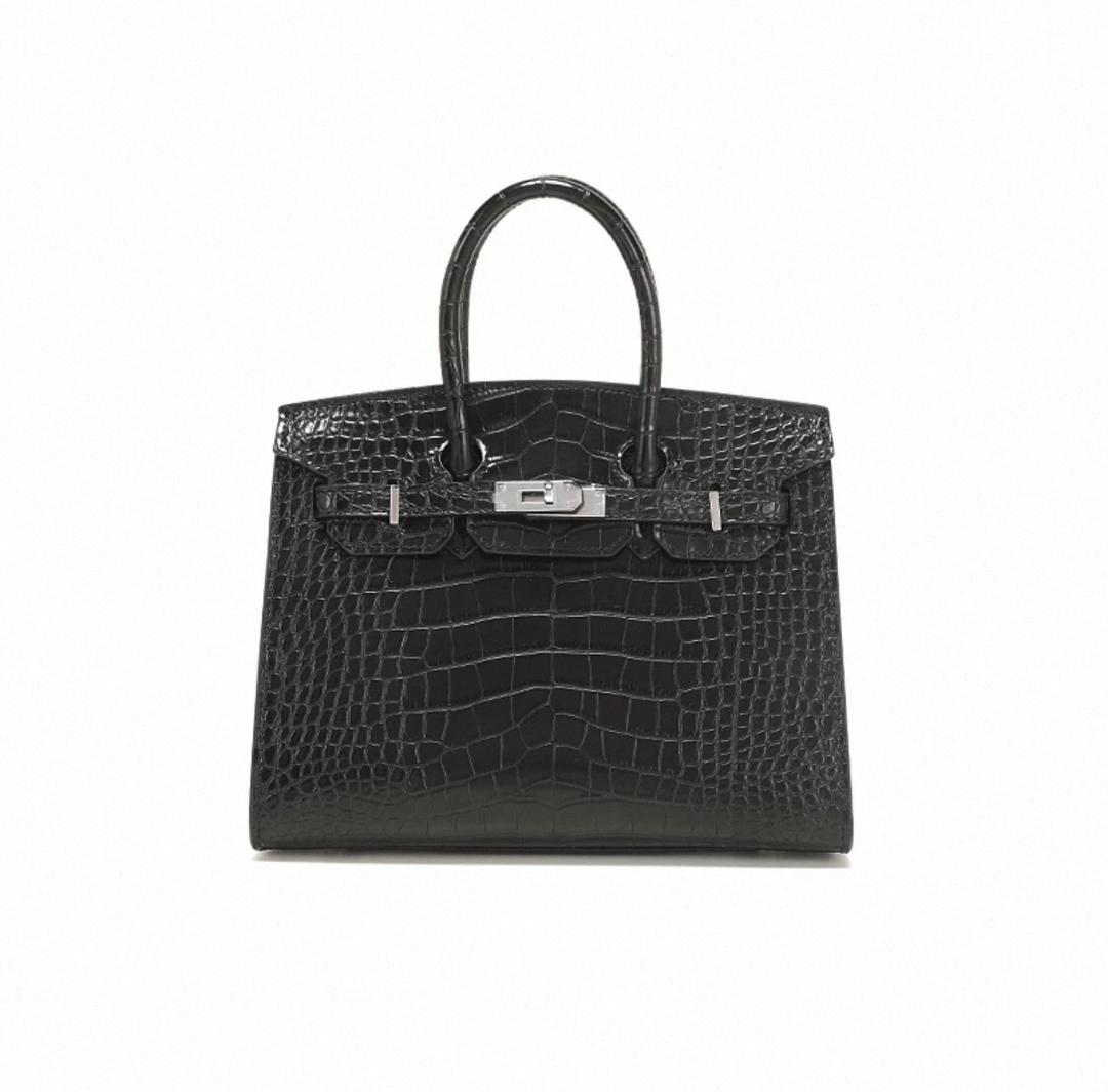 Hermes Women's Bag - Meya Luxury Brand