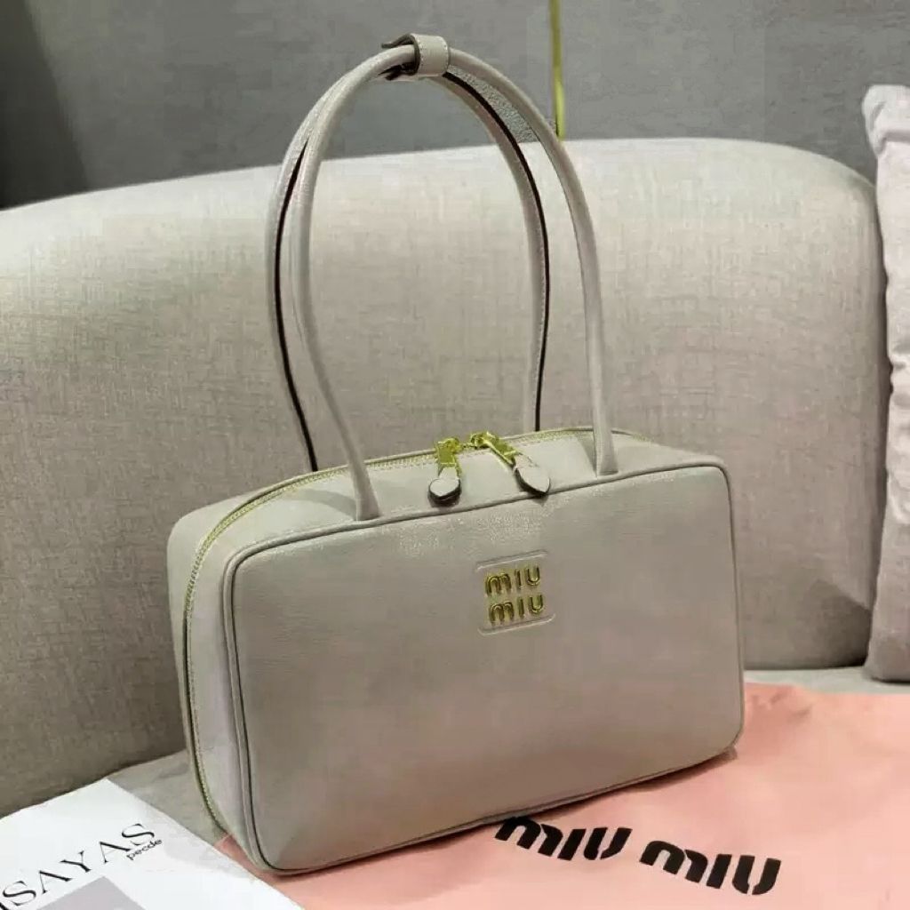 Light grey Miu Miu leather top handle shoulder bag with gold logo