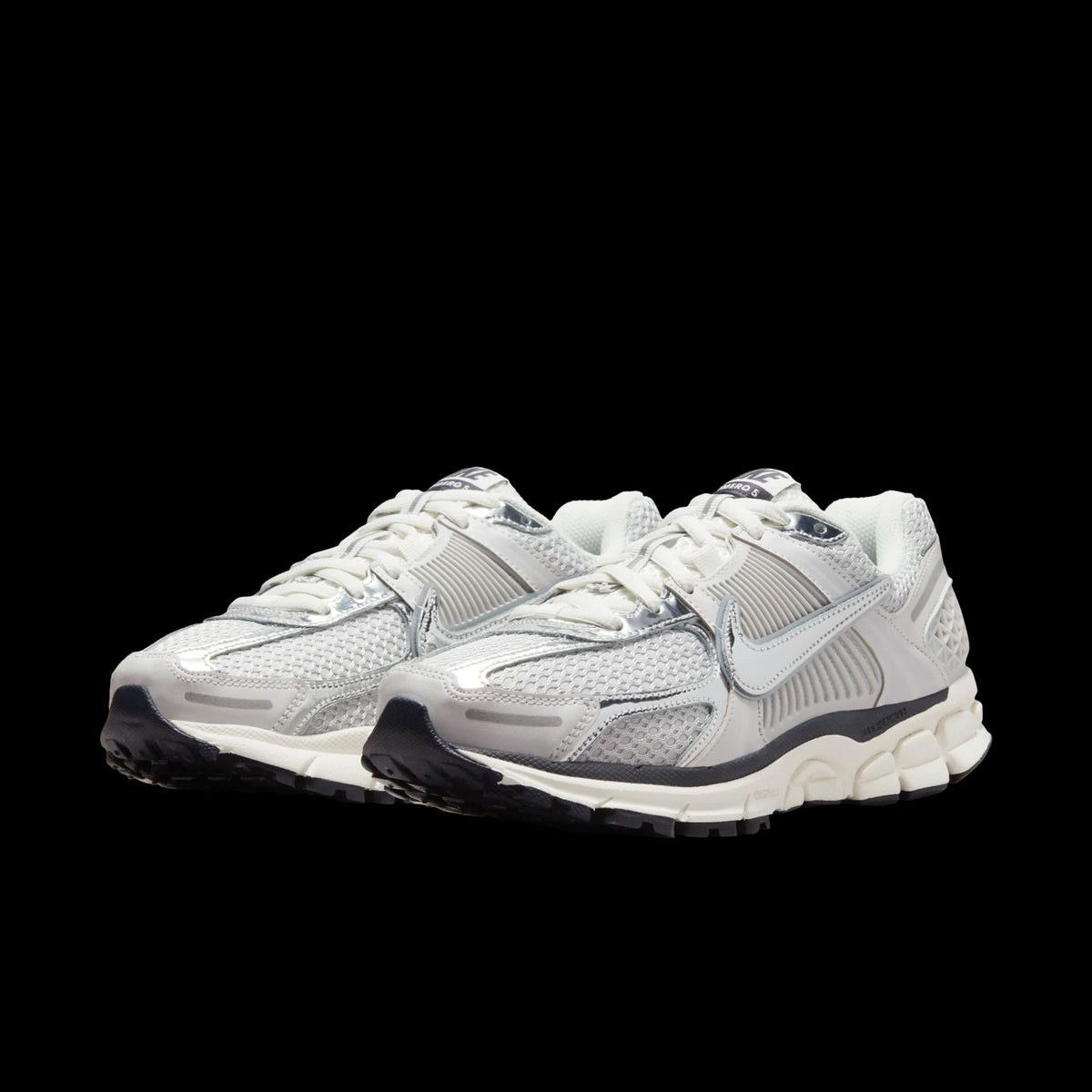 Nike Zoom Vomero 5 white grey sneaker side profile