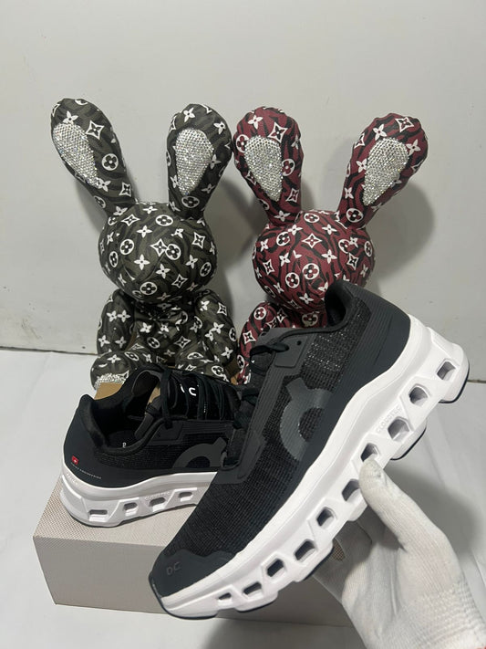 On cloud monster Sneakers - Meya Luxury Brand